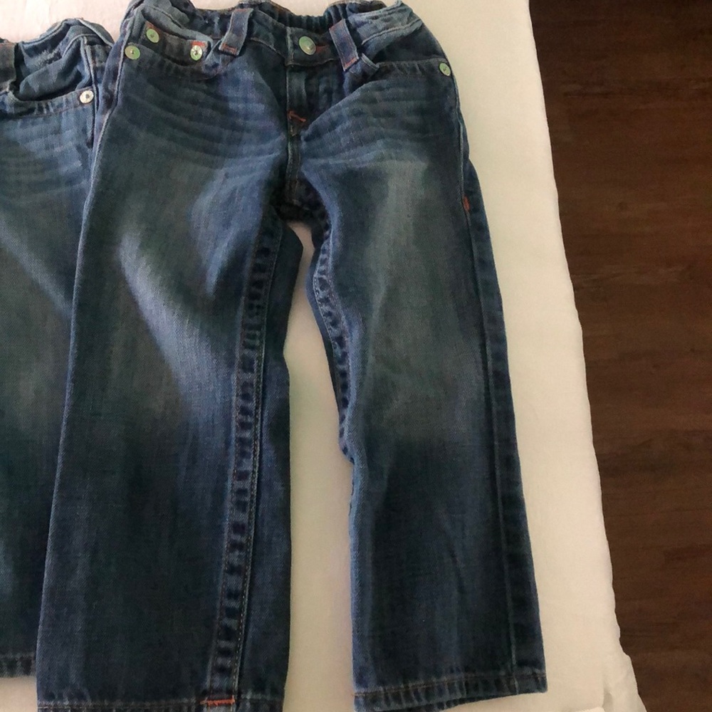 5 pairs of True Religion jeans. - Picture 3 of 8